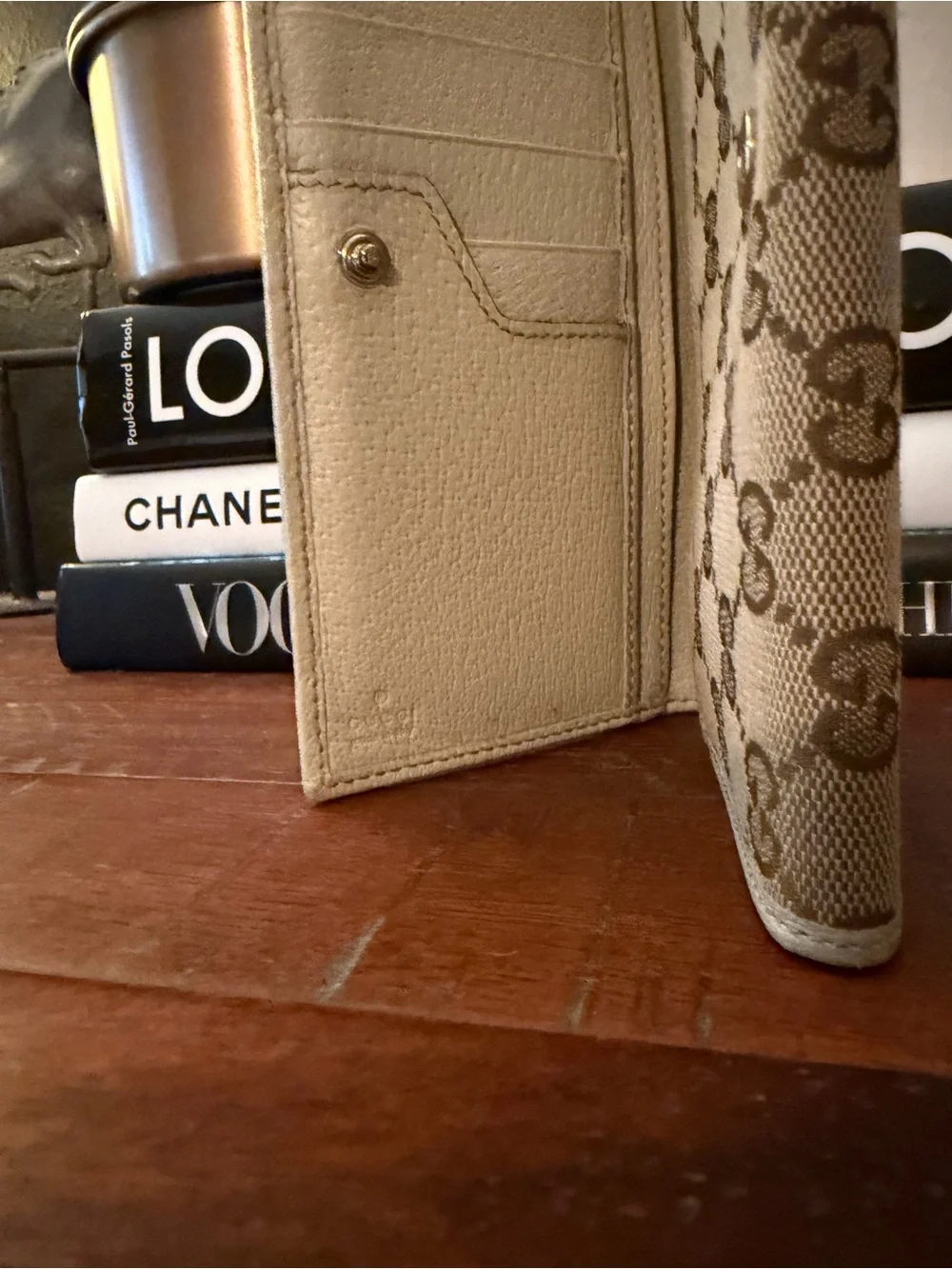 100% Authentic Gucci Beige Brown GG Supreme Wallet - Picture 12 of 13